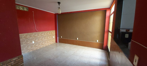Terreno 300m2, Com 1 Casa De 3 Dormitórios