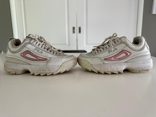 Zapatilla Fila Talle Us 6 (Usado)