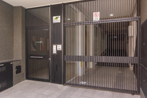 Imagen 3 de 8 de Edificio - Centro Sur