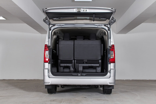 Imagen 7 de 15 de Toyota Hiace Wagon