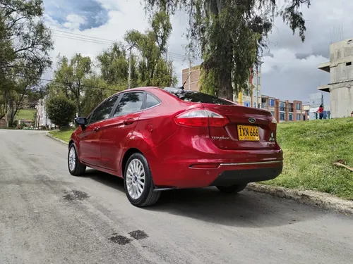Ford Fiesta 1.6 Titanium Mt