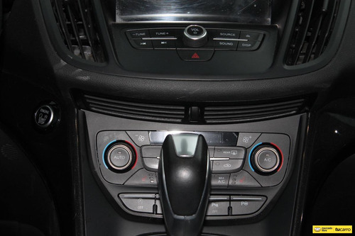 Ford Escape 2.0 TITANIUM 245hp 4X4