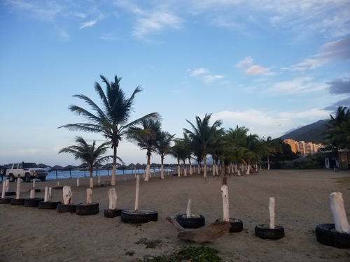 Imagen 20 de 30 de Alquiler Vacacional Máximo Confort Frente Al Mar