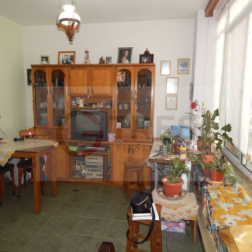 Imagen 4 de 18 de Venta Casa 1 Dormitorio Con Gran Ambiente En El Centro
