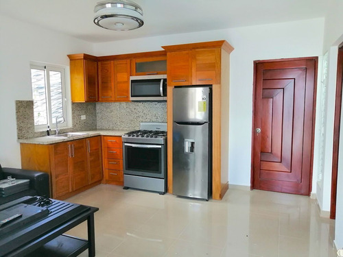 Casa En Venta En Los Cacicazgos