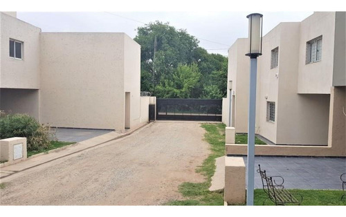 Imagen 5 de 14 de Dúplex En Córdoba,b° Housing Altos De Claret