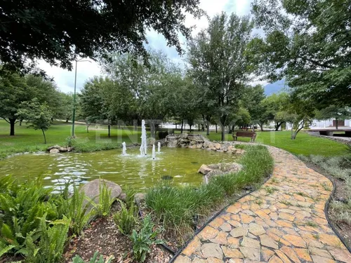 Casa En Venta En Col. Valle Alto, Mty