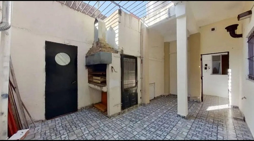 Venta. Ph En Villa Dominico Con Patio Y Parrilla.