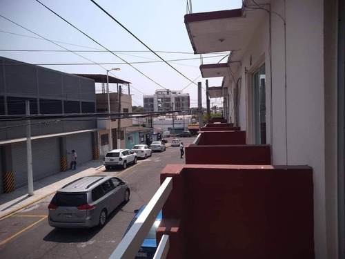 Oficinas En Renta Con Excelente Ubicación A Unos Pasos De Reino Mágico