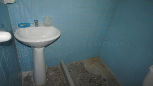 Imagen 12 de 30 de Casas En Venta Cabudare 04245565759