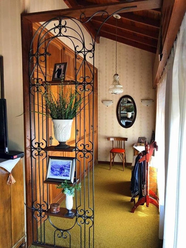 Imagen 13 de 21 de Importante Casa En Centro De Cañuelas