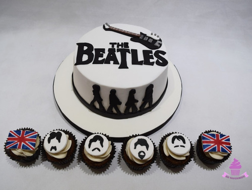 Combo! Torta The Beatles De 2 Kg + 18 Cupcakes Temáticos