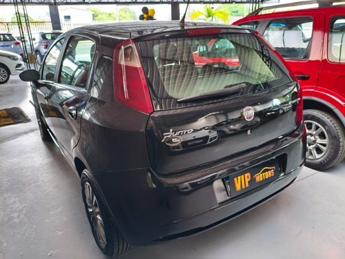 Fiat Punto 1.4 ATTRACTIVE 8V FLEX 4P MANUAL