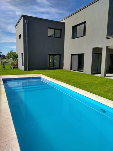 Imagen 20 de 24 de Casa - El Canton - Golf