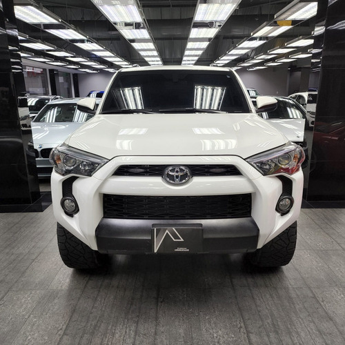 Imagen 2 de 7 de Toyota 4runner 4x4