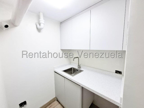 Agp Local Comercial Ideal Para Taller O Concesionario, En Alquiler En Los Ruices 25-16956 Ys