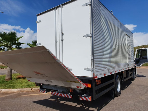 Ford Cargo 1319 Ano 2014/2014 Baú Plataforma Hidráulica