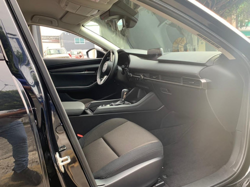 Imagen 9 de 15 de Mazda 3 2020 I Sedan