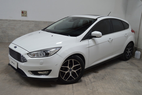 Ford Focus III 2.0 Titanium At6