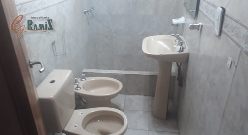 Imagen 6 de 10 de Casa + 2 Departamentos En Venta Marcos Paz 670 Libertad Merlo