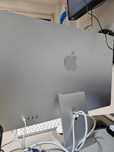 iMac M3 2023