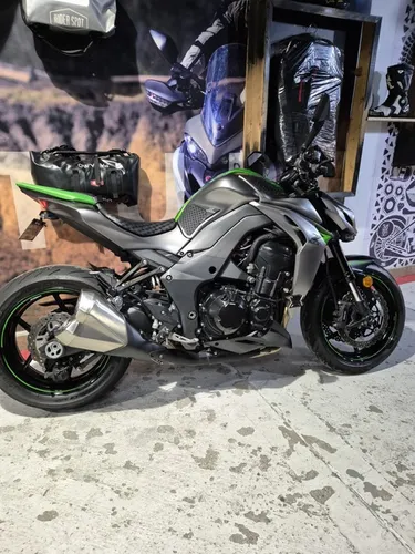 Kawasaki Z1000