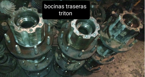 Bocinas Traseras  Para Triton 