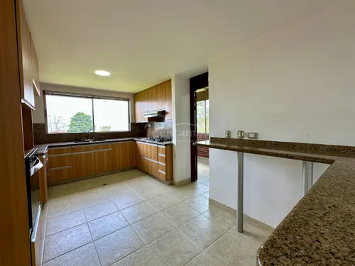 Casa En Arriendo En El Poblado. Cod A775953