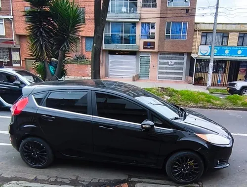 Ford Fiesta 1.6 Hatchback Titanium