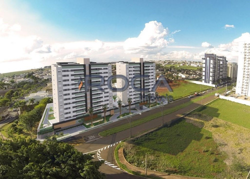 Venda De Apartamentos / Padrão Na Cidade De São Carlos 25118