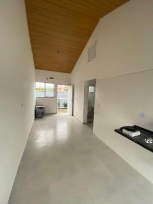 Imagem 5 de 9 de Linda Casa A 800 Metros Do Mar Em Condomínío No Jardim Cibra