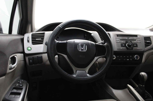 Imagen 12 de 15 de Honda Civic 2012 4 Cilindros