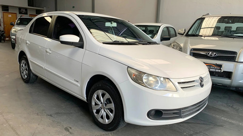 Volkswagen Voyage 1.0 MI 8V FLEX 4P MANUAL
