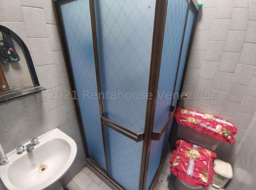 Imagen 22 de 30 de Casa La Mulera Maracay 04 Dormitorios 04 Baños Gran Tamaño 22-1556 ##