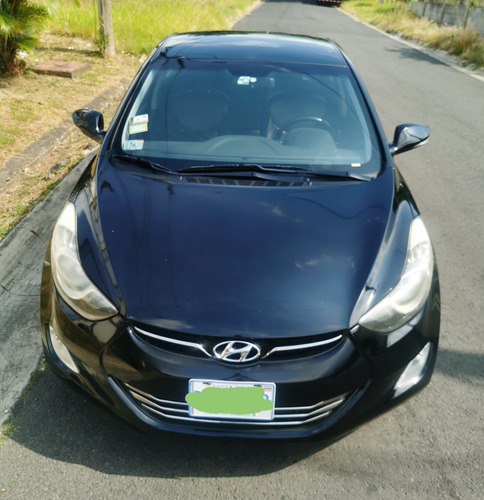 Imagen 3 de 11 de Hyundai Elantra Gls
