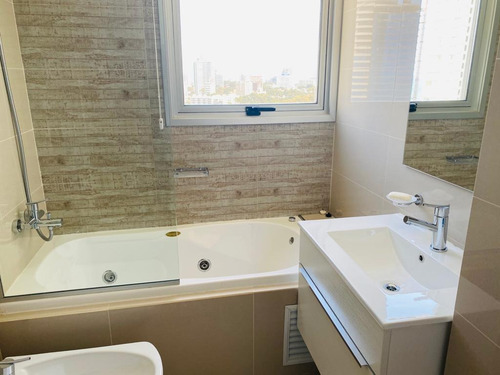 Imagen 6 de 30 de Departamento, Piso Alto, Vista Al Mar, Parrillero, 3 Dormitorios - Playa Brava