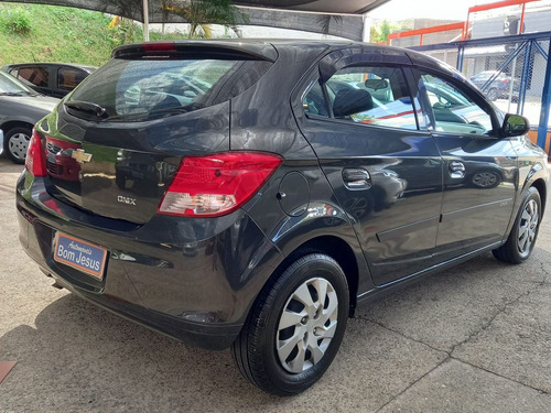 Chevrolet Onix 1.0 Joy 5p