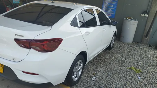 Chevrolet Onix 1.0T Lt