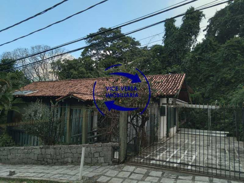 Imagem 2 de 15 de Gávea, Parte Nobre, Rua João Borges, Casa Com 308m² Em Condomínio Fechado, Em Meio Ao Verde. - 1377-a