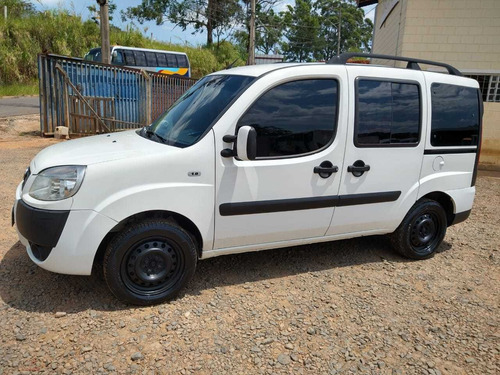 Imagem 11 de 11 de Fiat Doblo Essence 7 Lugares 2016/2017