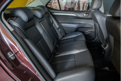 Citroën C4 Lounge 1.6 Hdi 115 Feel Pack