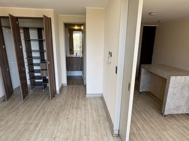 Imagen 3 de 14 de Departamento En Arriendo De 1 Dorm. En La Florida