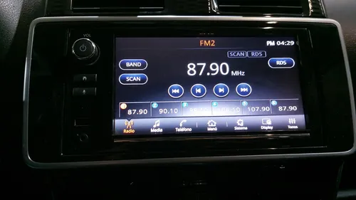 Nissan March 1.6 ADVANCE AUTO