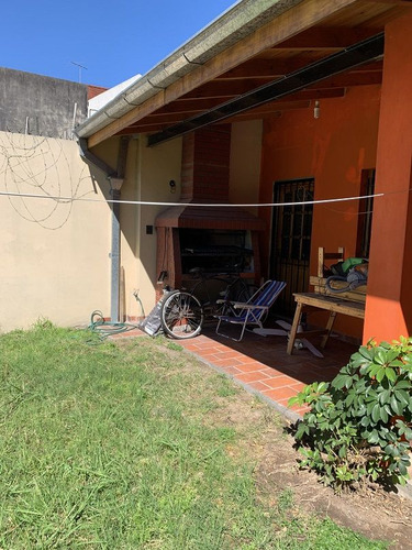 Retasado Ramos Mejia Casa A Mts Av San Martin Al 700 Súper!!