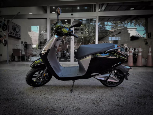 Kymco Scooter Electrico I-onex Con Reversa Urquiza Motos