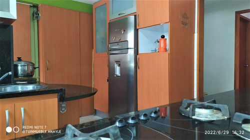 Imagen 11 de 18 de Vendo Apartamento 100m2 4h/2b/1p El Cafetal 5290