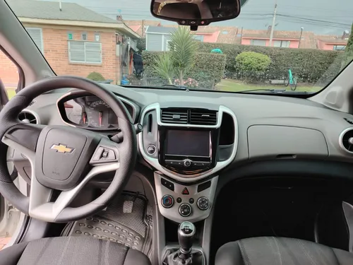 Chevrolet Sonic 1.6 Lt 4 p
