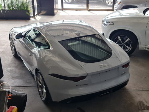 Imagen 6 de 15 de Jaguar F-type 300ps Automática 2020