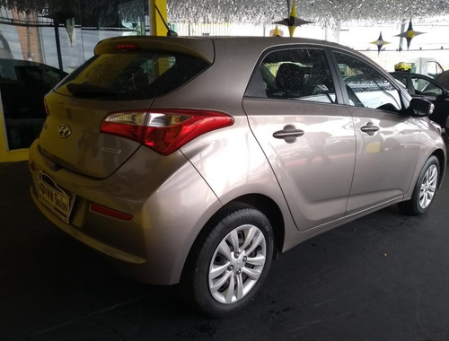 Imagem 5 de 13 de Hyundai Hb20