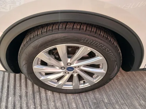 Ford Escape 2.5 Titanium Hybrid At